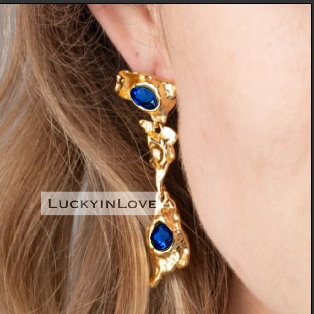 ALEXIS BITTAR • Brut Mismatched Asymmetrical Crumpled Gold Blue Drop Earrings - Picture 11 of 15